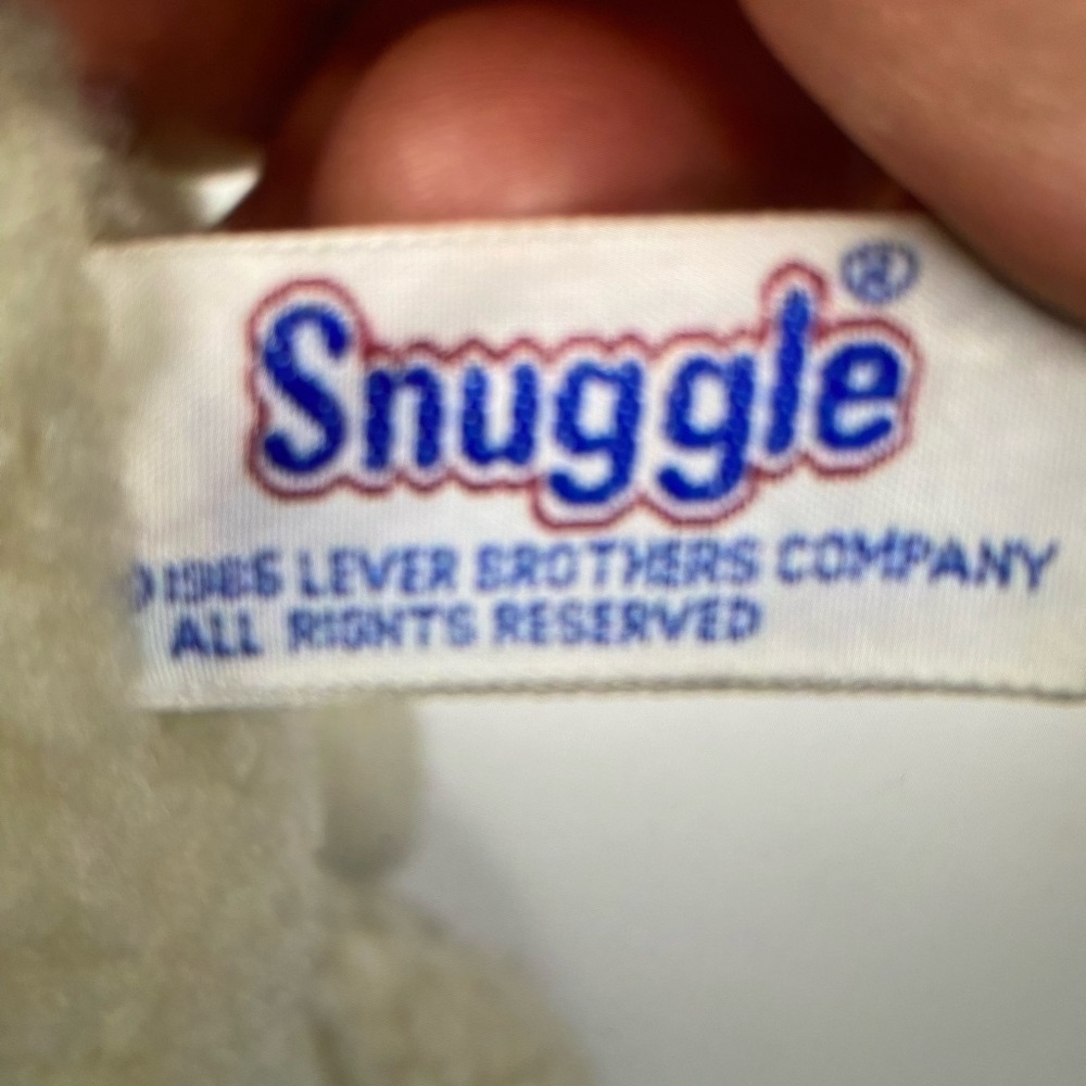 Vintage Russ Snuggle Bear - Picture 4 of 5